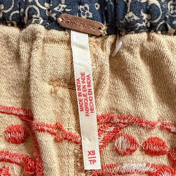 Free People Augusta Floral Embroidered Tan Braid Tie Boho Shorts - Picture 10 of 16